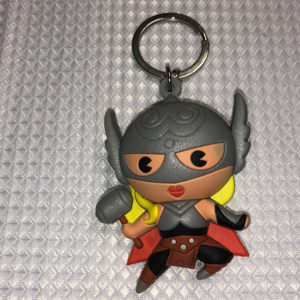 MARVEL Thor JANE Keyring Keychain Collectible 2-1/2” THOR: LOVE & THUNDER